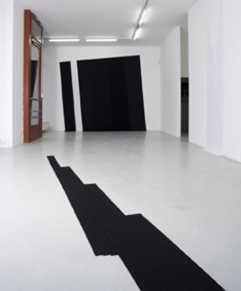 Installation view, magnus müller, 2009